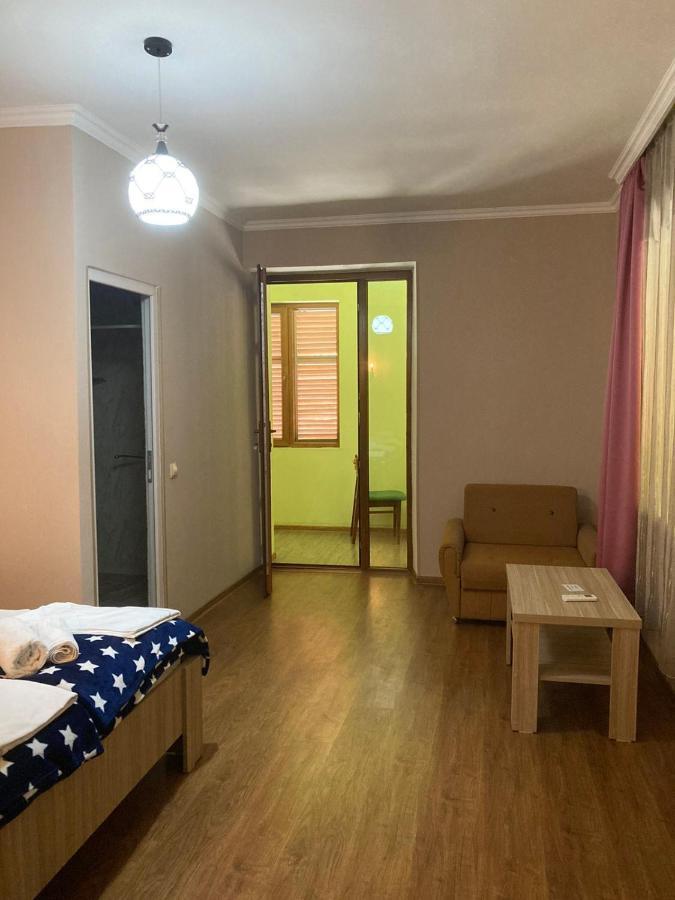 Happy Holiday Hotel Achaltsiche Buitenkant foto